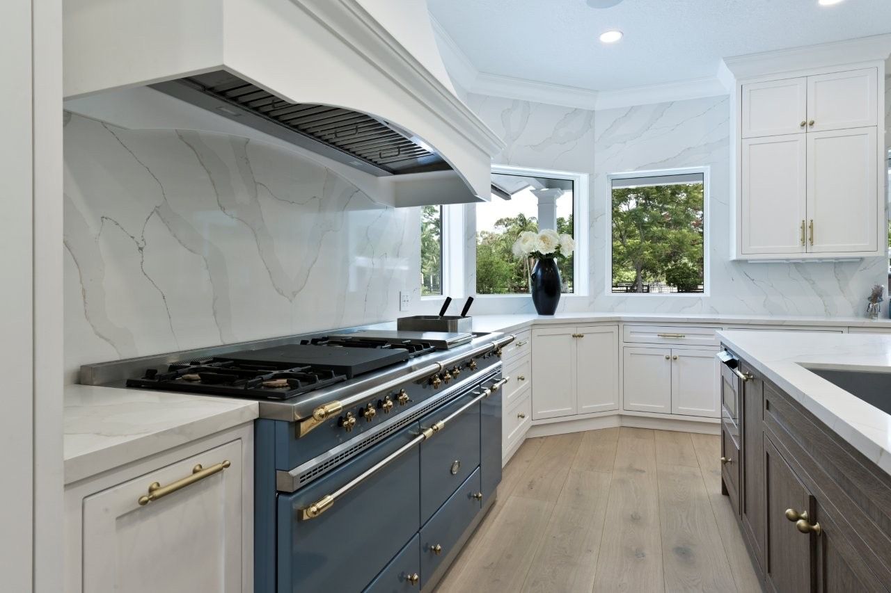 A High-End Kitchen Remodel in Palm Beach – Advanced Property Builders